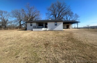 81733 S 4715 Rd, Stilwell, OK 74960