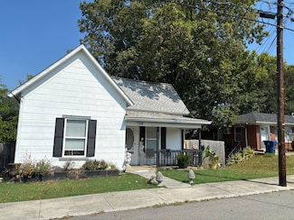 724 E Jefferson St, Jefferson City, TN 37760