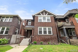 4810 Arsenal St, Saint Louis, MO 63116