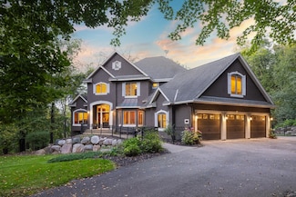 6155 Murray Ct, Excelsior, MN 55331