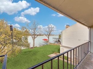 390 Driftwood Ct Unit 3B-1, Azle, TX 76020