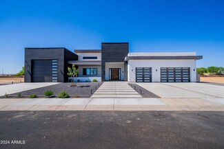 1672 E Powell Way, Gilbert, AZ 85298