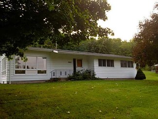 4402 State Route 31, Palmyra, NY 14522