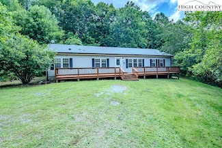 410 P T Dr, Creston, NC 28615