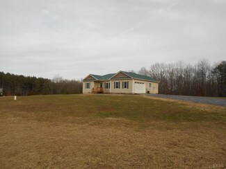 1062 Fanny White Rd, Dillwyn, VA 23936