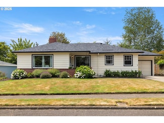 6458 SW Loop Dr, Portland, OR 97221