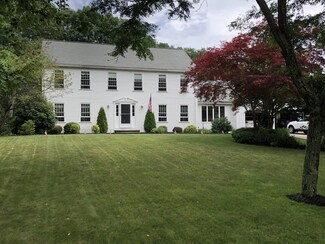 3 Worcester Rd, Norfolk, MA 02056