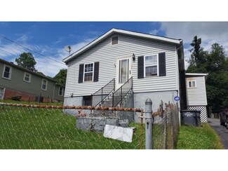 1309 Harrison Ave, Kingsport, TN 37665