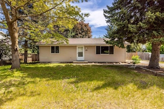 5006 N Mitchell Dr, Otis Orchards, WA 99027