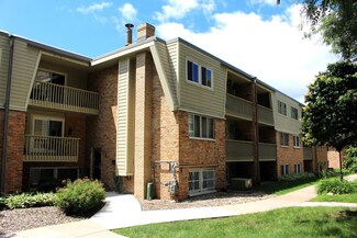 7318 W 22nd St Unit 114, Saint Louis Park, MN 55426