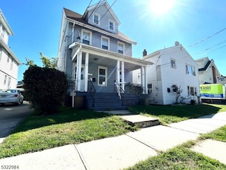 54 Beech St, Belleville, NJ 07109
