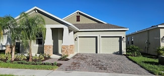 1876 Clear Sky Dr, Kissimmee, FL 34744