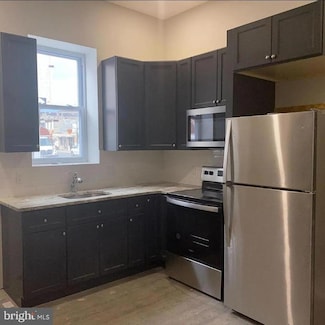 1404 N 52nd St Unit 2, Philadelphia, PA 19131