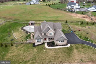 620 Pughtown Rd, Spring City, PA 19475