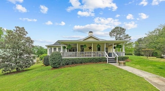 1021 Twin Rivers Ln, Greensboro, GA 30642