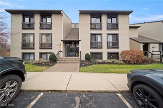 6250 Greenwood Pkwy Unit 102, Northfield, OH 44067