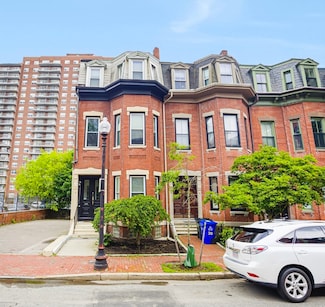 31 Worthington St, Roxbury Crossing, MA 02120