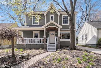 1211 N Blair Ave, Royal Oak, MI 48067