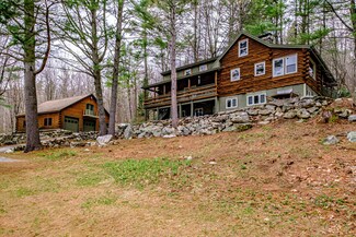 7 Gordon Ave, Rumford, ME 04276