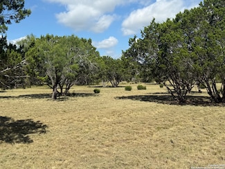 1268 Lariat Trace, Bandera, TX 78003