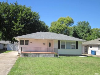 2941 S Douglas Ave, Springfield, IL 62704