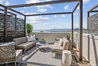 89 Kirkwood Ave, San Francisco, CA 94124