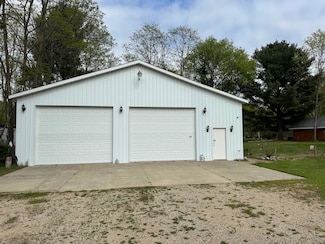 10459 Fisherman Trail, Lake, MI 48632