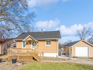 3068 Highway F 48 W, Newton, IA 50208