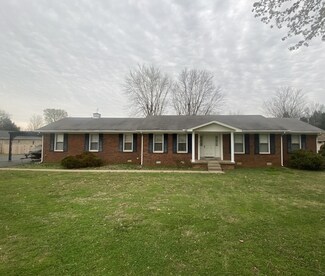 6215 Almaville Rd, Smyrna, TN 37167
