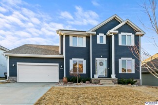 19335 H St, Omaha, NE 68135