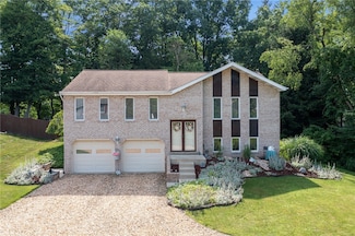 125 Irene Dr, Irwin, PA 15642
