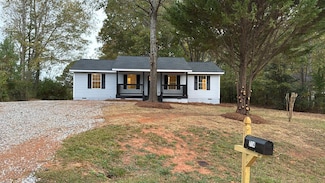 714 N Boyd Rd, Hogansville, GA 30230