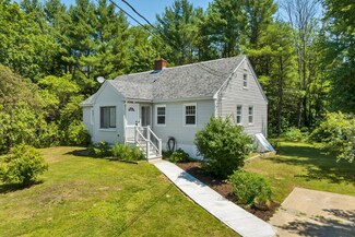 21 Christian Ridge Rd, Wolfeboro, NH 03894