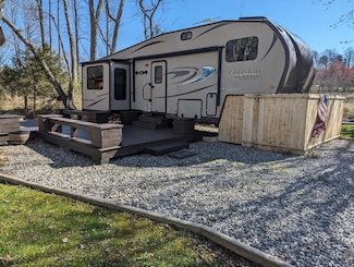 71 Conley Creek Cir, Blairsville, GA 30512