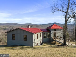 277 Toms Knob Approach, Lost City, WV 26810