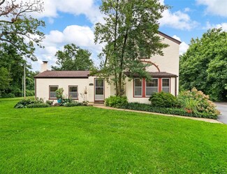1360 Coburg Lands Dr, Saint Louis, MO 63137