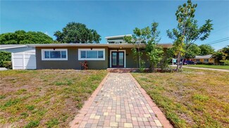 1197 38th Ave NE, St. Petersburg, FL 33704