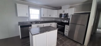 6 Canary Hill Dr Unit 280, Orion Township, MI 48359