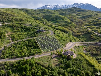 6503 E Chaparral Rd Unit 40, Huntsville, UT 84317