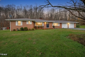 1722 Pressmens Home Rd, Rogersville, TN 37857