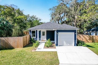 16 Sidney St, St. Augustine, FL 32084