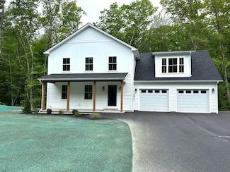 100 Secret Lake Rd, Athol, MA 01331