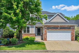 20 Rose Court Way, East Walpole, MA 02032