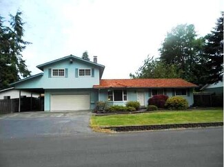 1324 Bell Dr, Cosmopolis, WA 98537