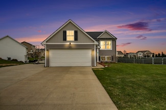280 Lloyd Ct, Middleville, MI 49333