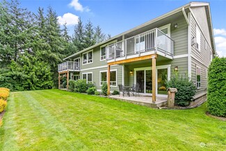 1632 Liberty St Unit 101, Lynden, WA 98264