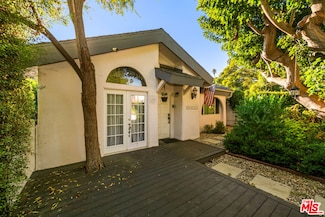 967 Wellesley Ave, Los Angeles, CA 90049