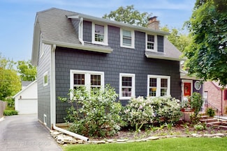 4627 S Wolf Rd, Westchester, IL 60154