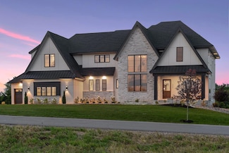5902 Kochs Crossing, Independence, MN 55359