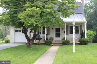209 Penn Ave, Ephrata, PA 17522